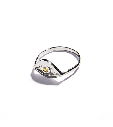 White Gold & Citrine quartz Eye Ring